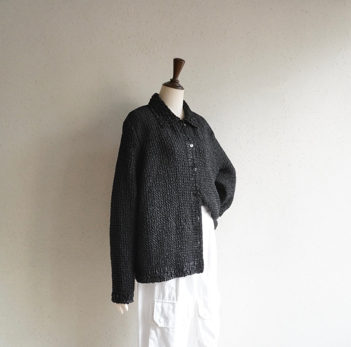 90s Black Shirt