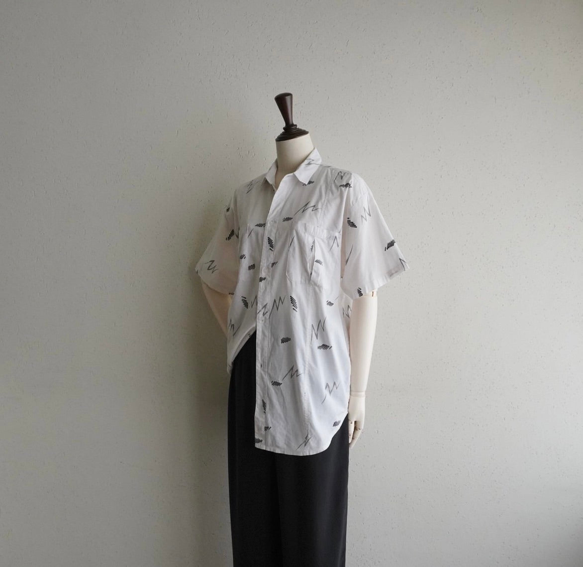 90s Printed Shirt