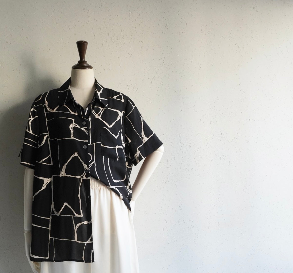 90s Printed Shirt