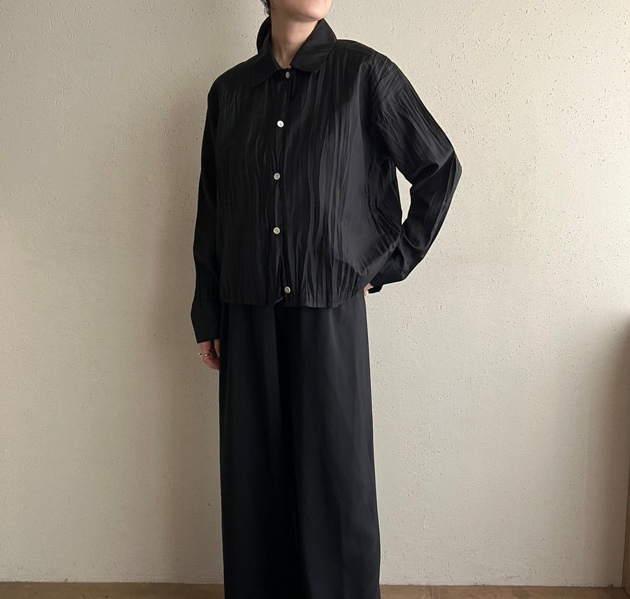 90s Black Pleat Shirt