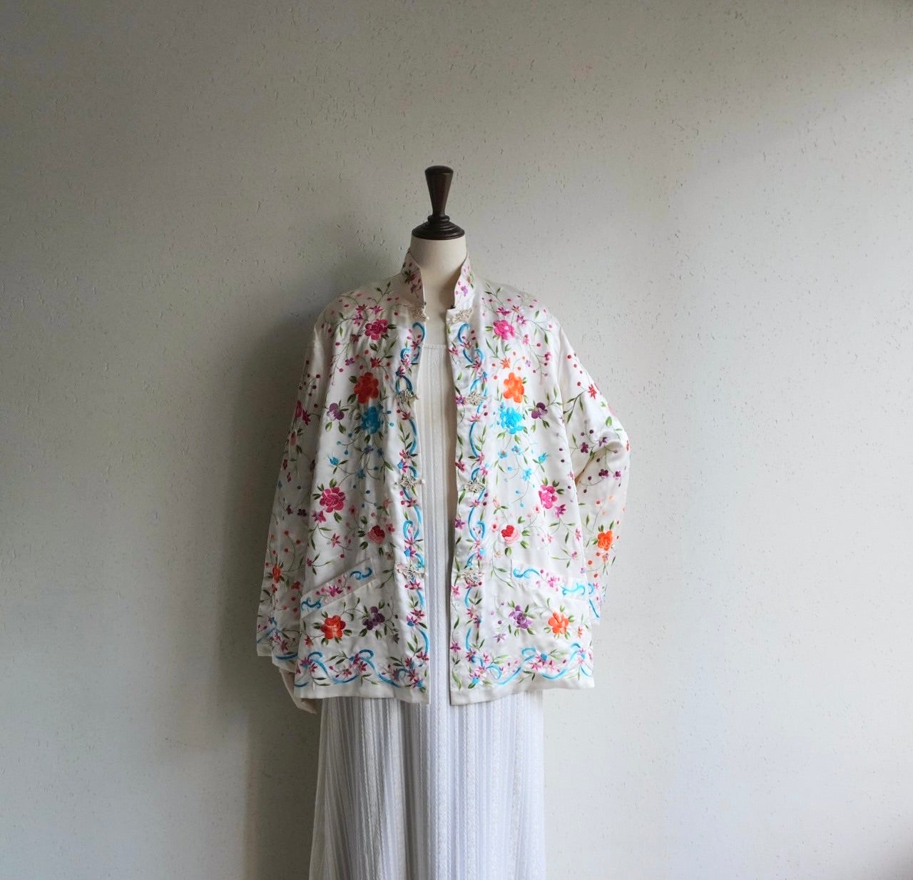 70s Silk Embroidery Jacket