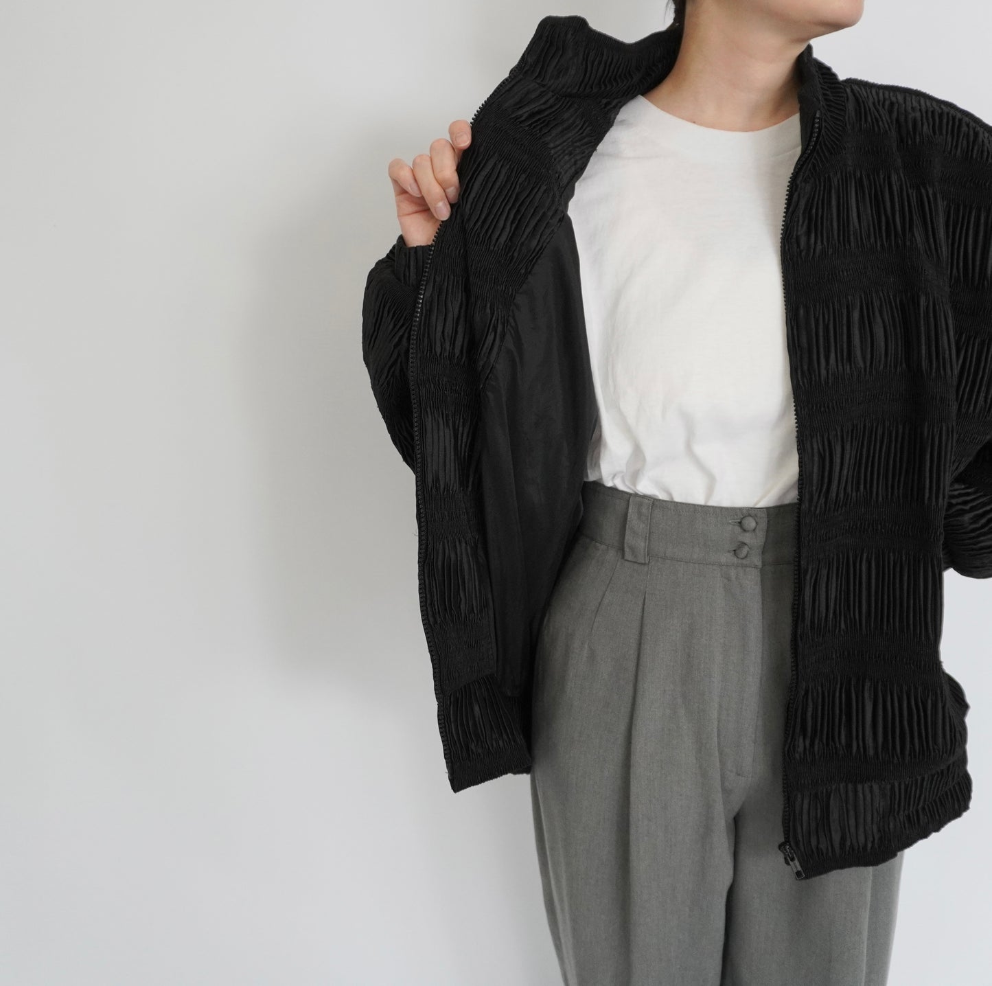90s Black Pleat Jacket