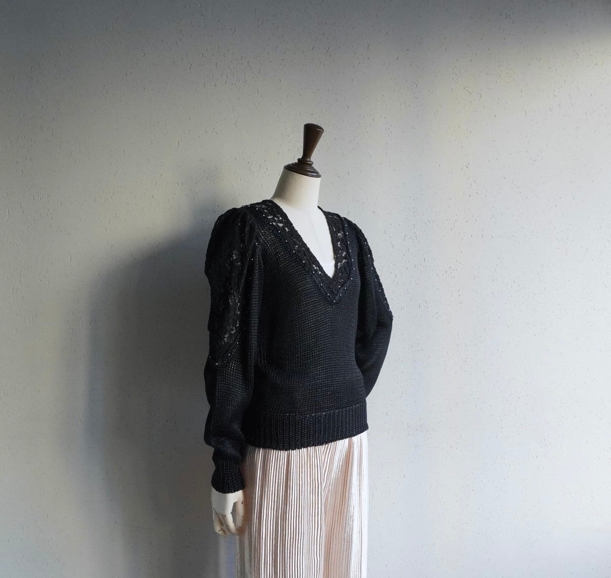 80s Black Design Knit