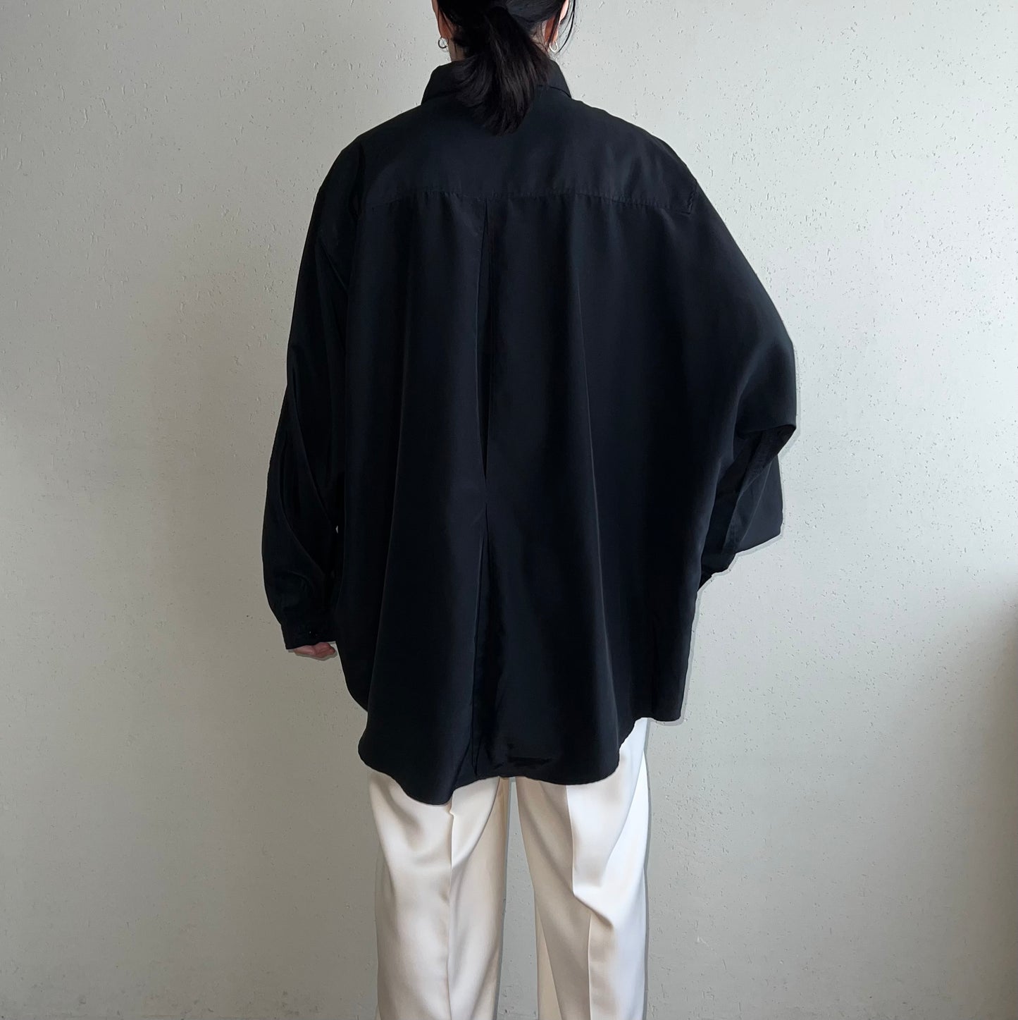 90s Black Shirt