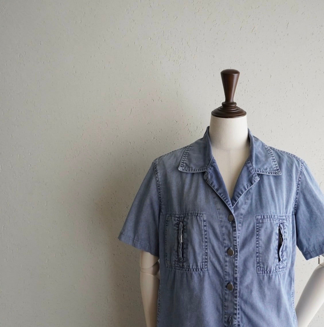 90s Zip Design Shirt