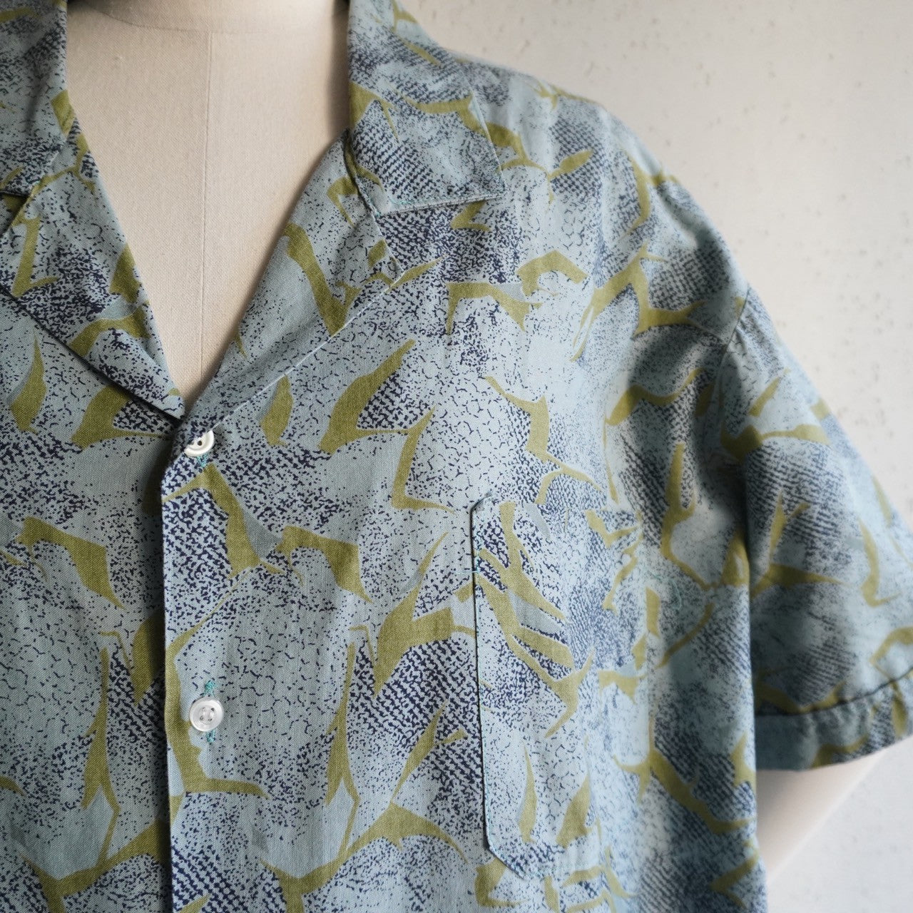 90s EURO Pattern Shirt