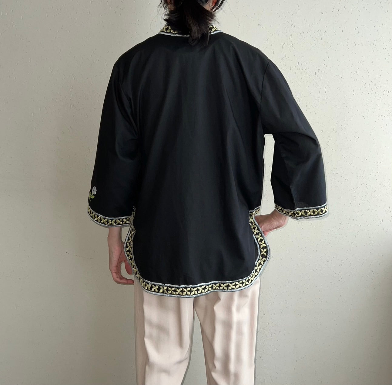 80s Embroidery Blouse