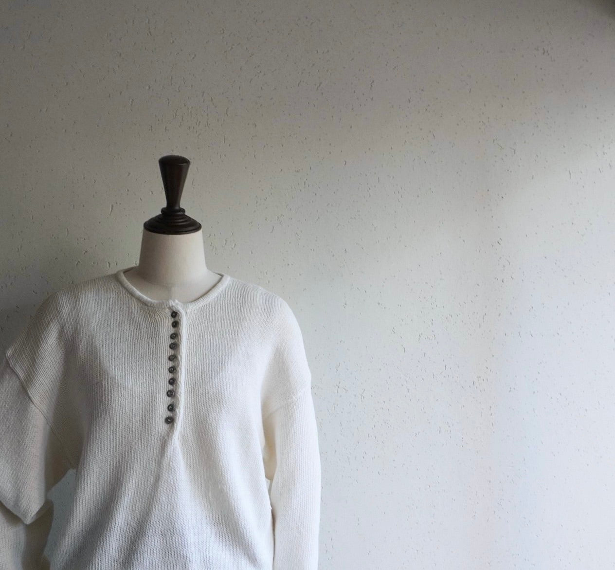 90s Light Knit Dead Stock