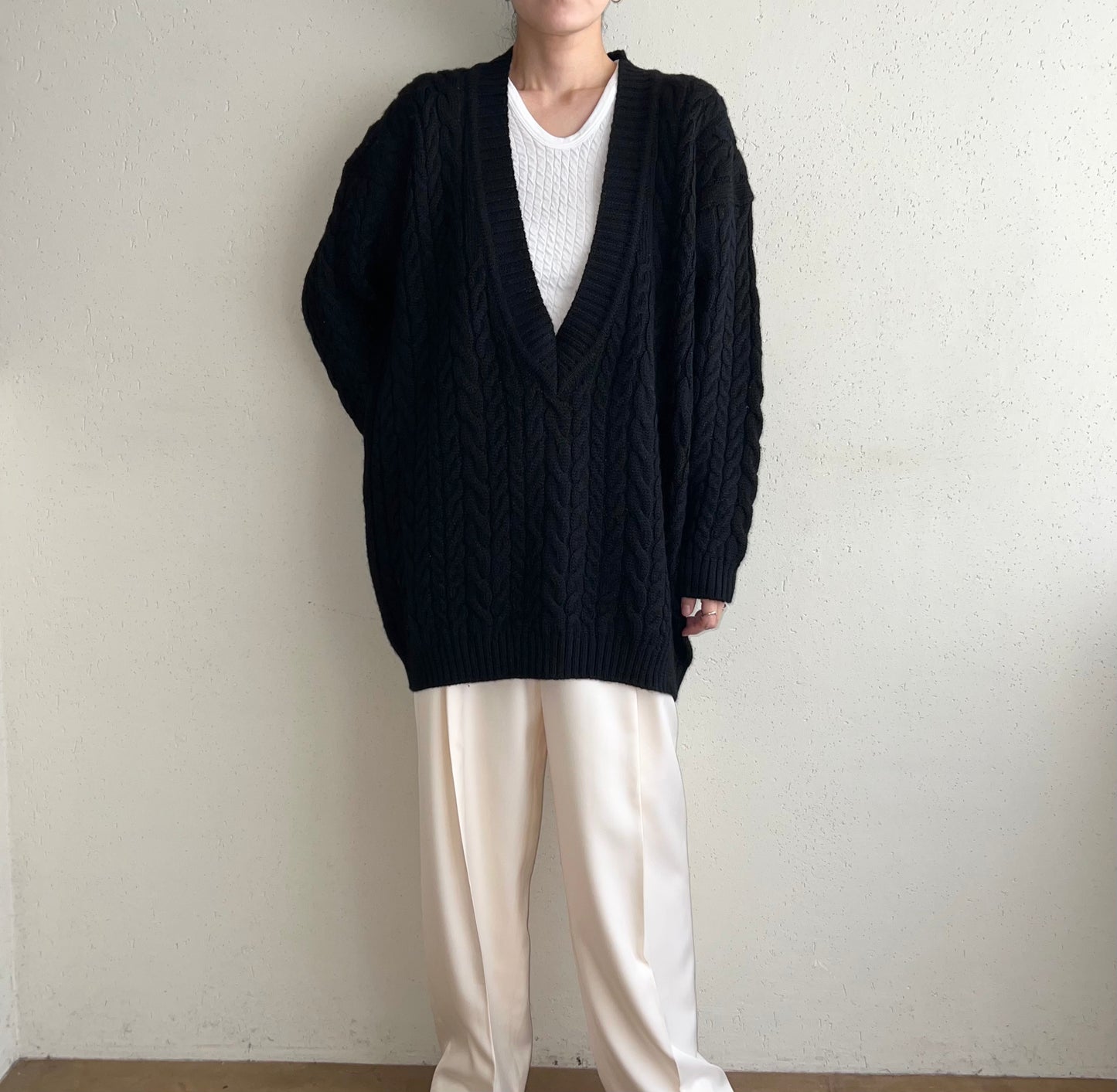 90s V-Neck Wool Knit