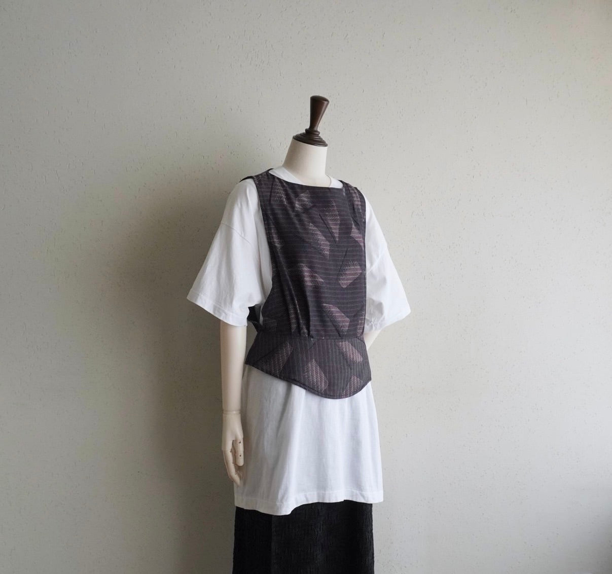 90s Slit Design Vest
