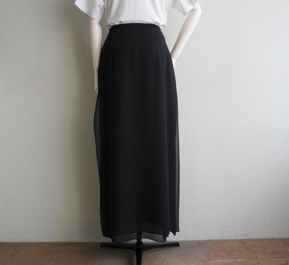 90s Black Slit Design Skirt