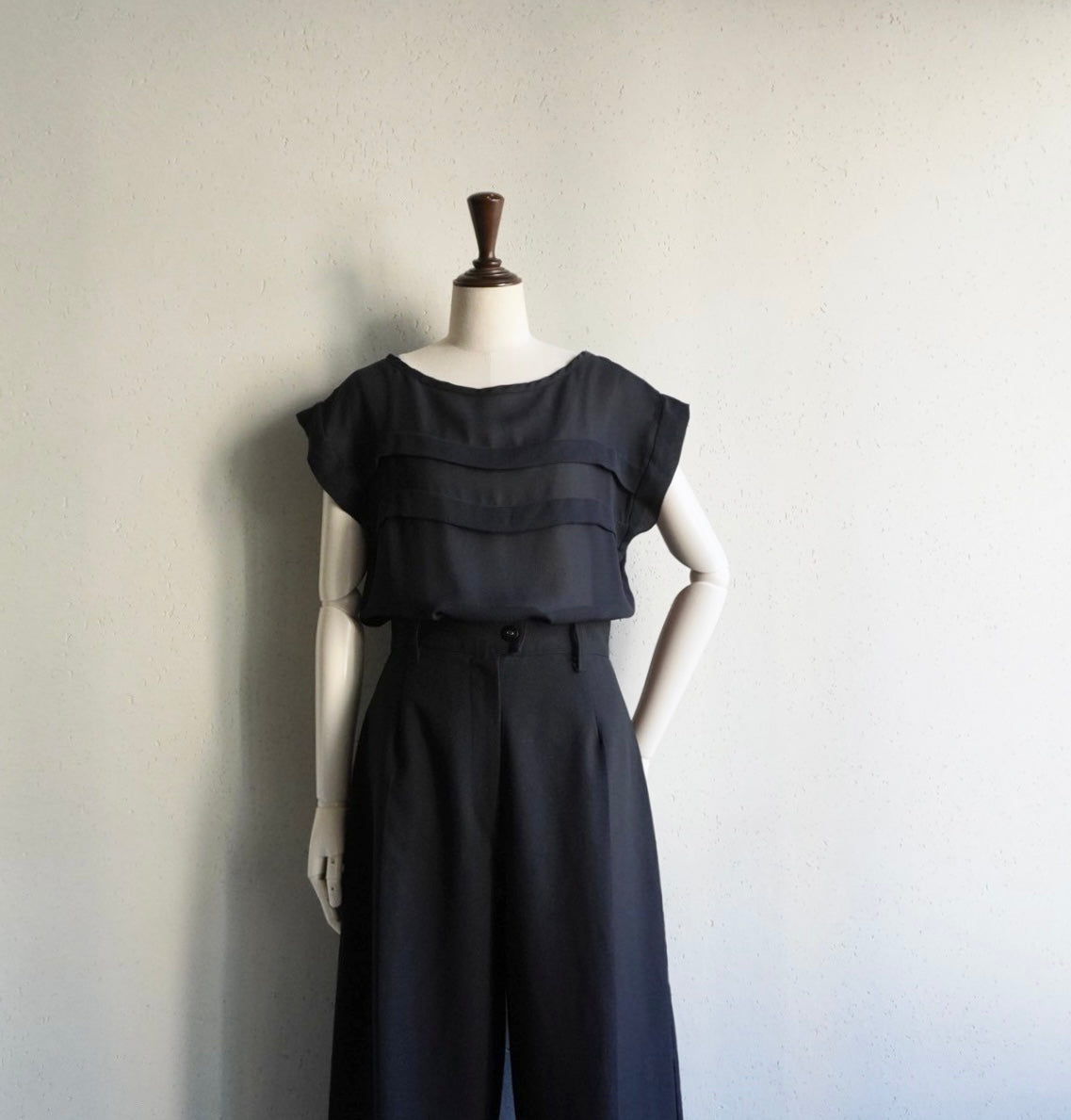 90s Design Sheer Top