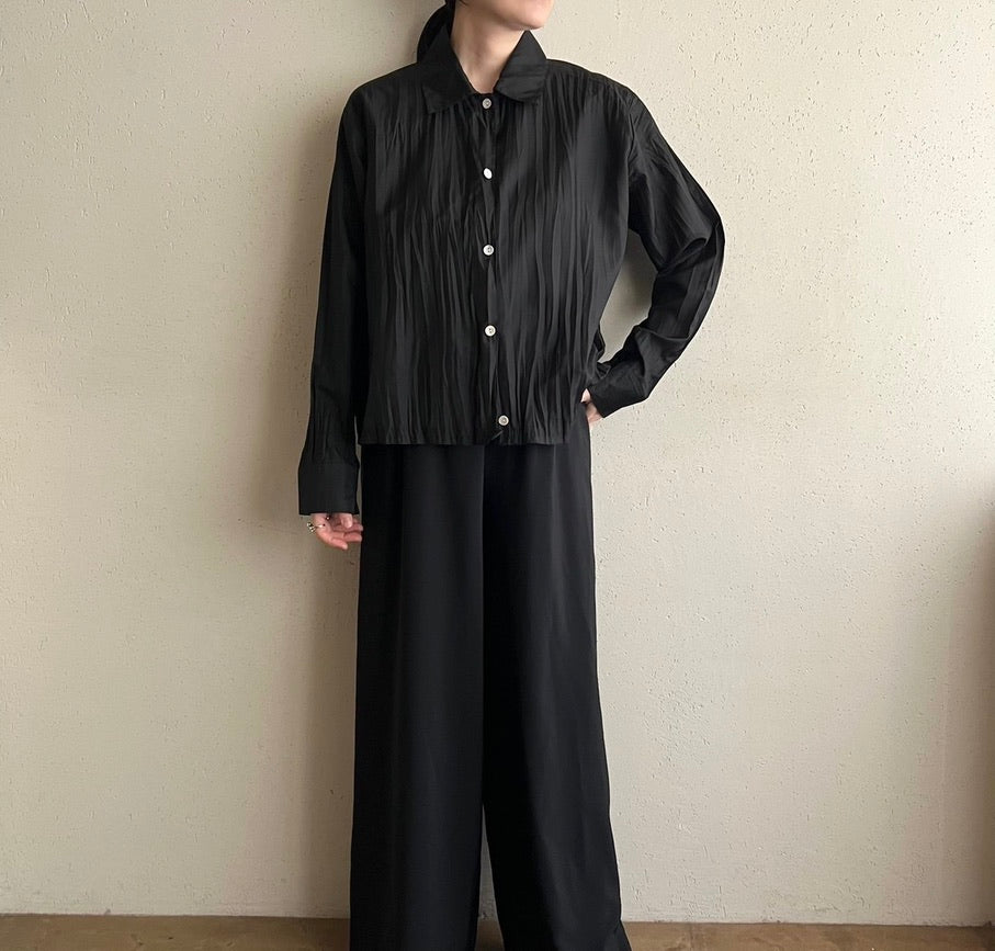 90s Black Pleat Shirt