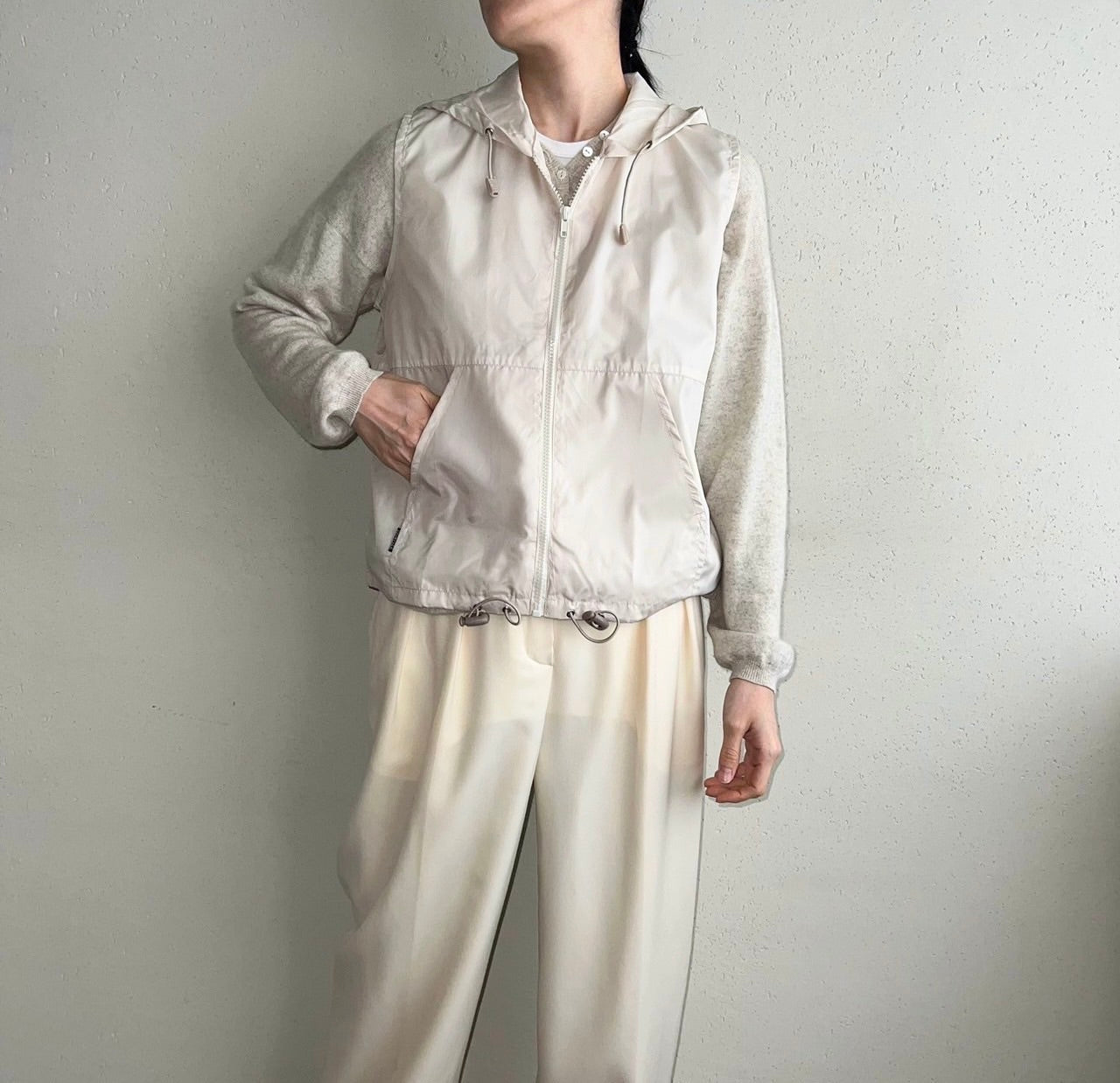 90s Sleeveless Zipped Top Dead Stock