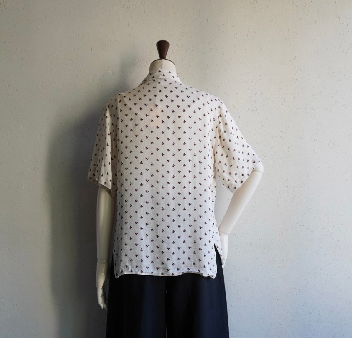 90s "ANN TAYLOR" Silk Shirt