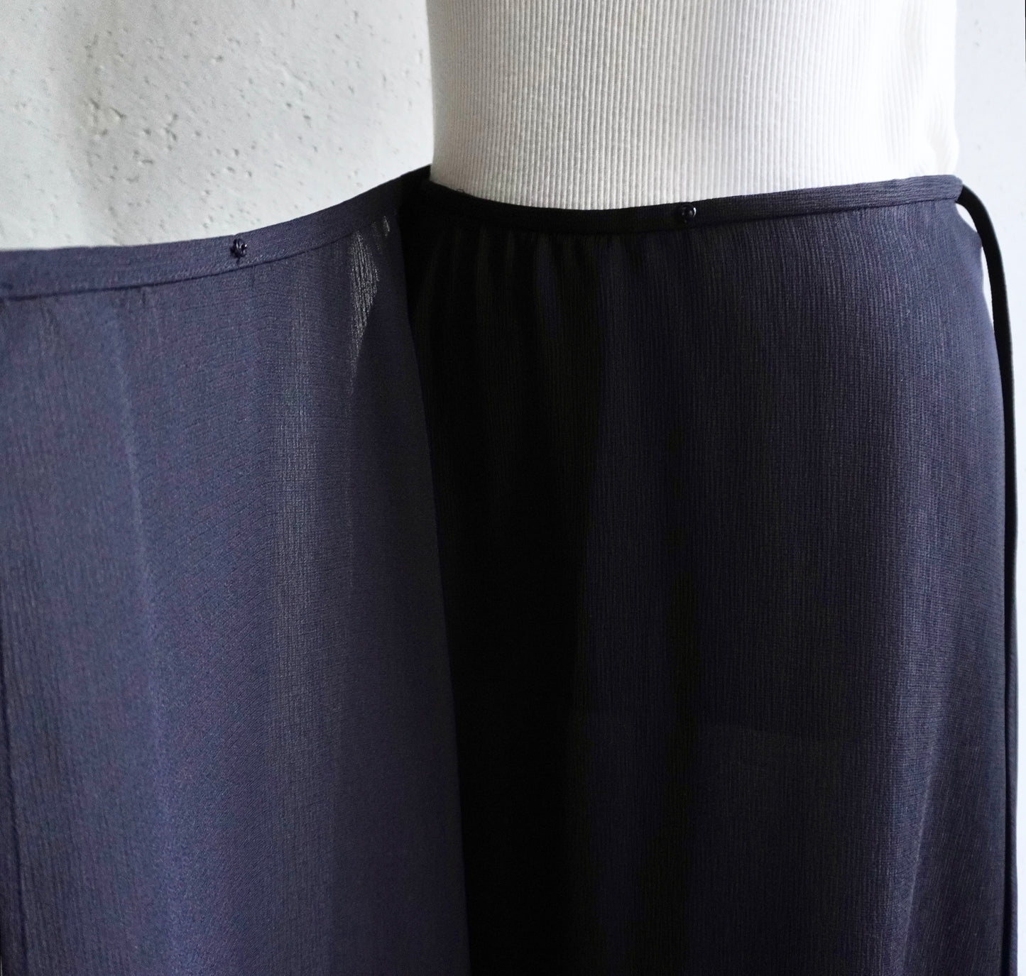 90s Design Wrap Skirt