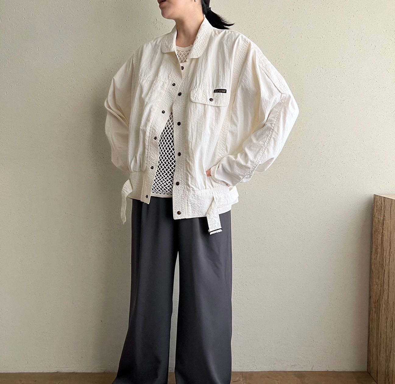 80s White Design Light Jacket