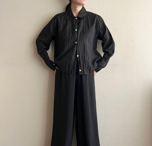 90s Black Pleat Shirt