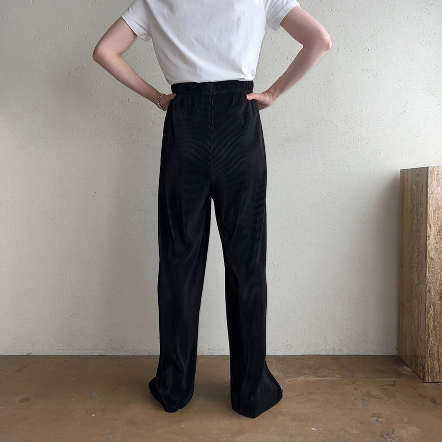 90s Pleated Design Two-Piece