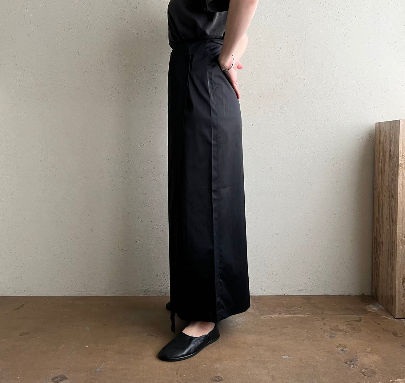 90s Black Wrap Skirt