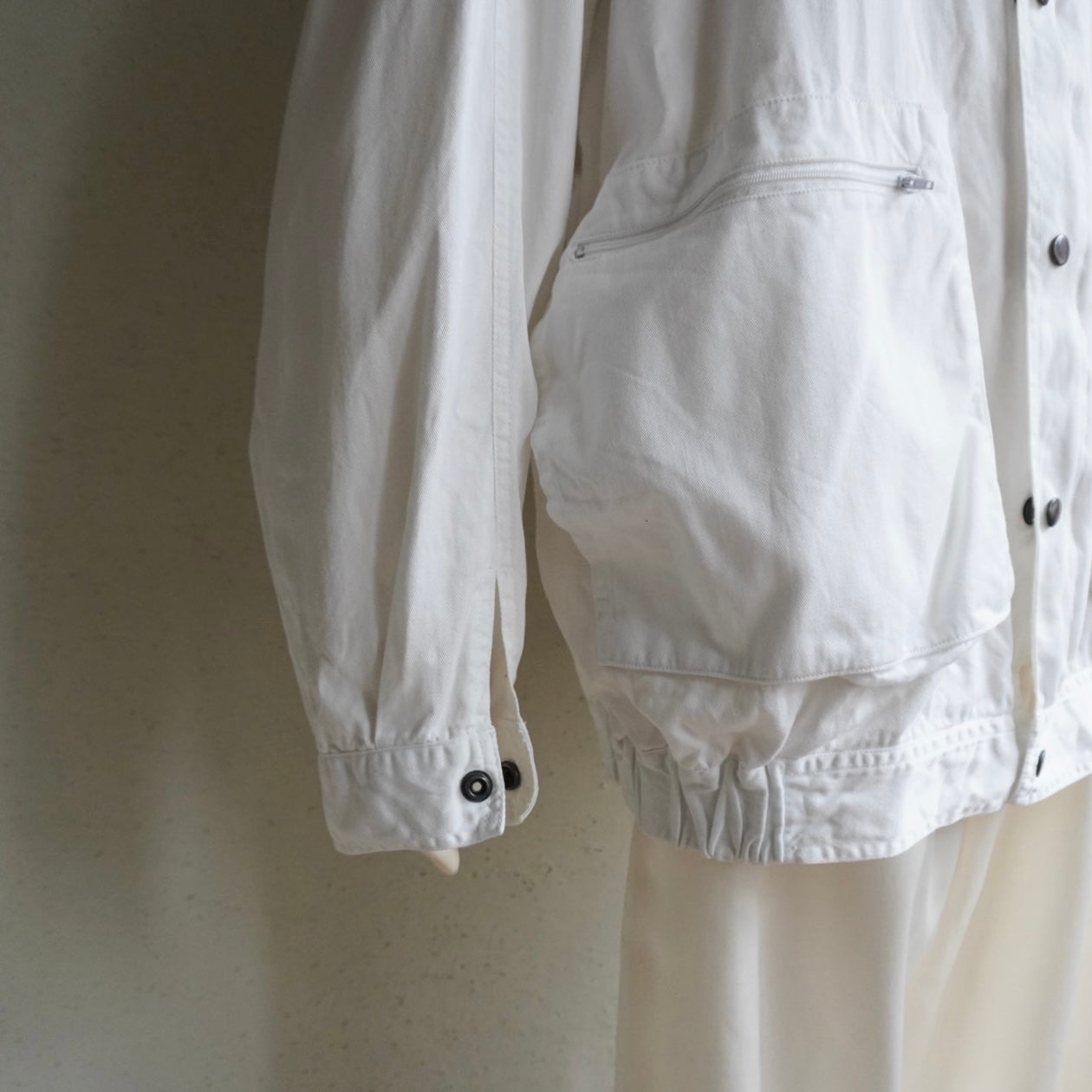 90s White Light Jacket