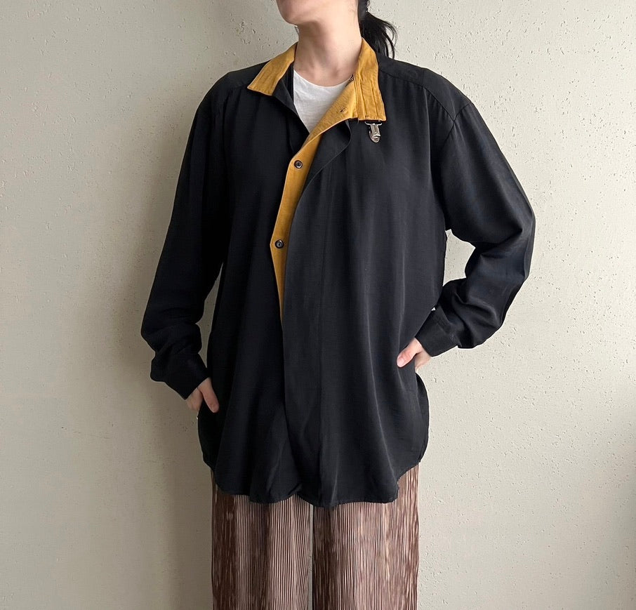 90s Design Blouse