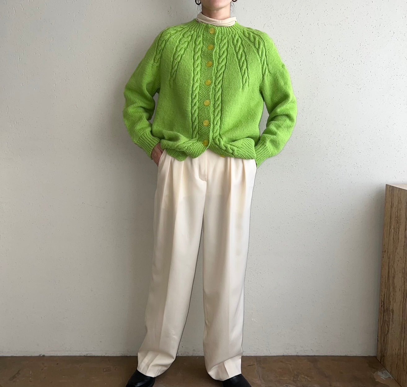 80s Light Green Knit Cardigan