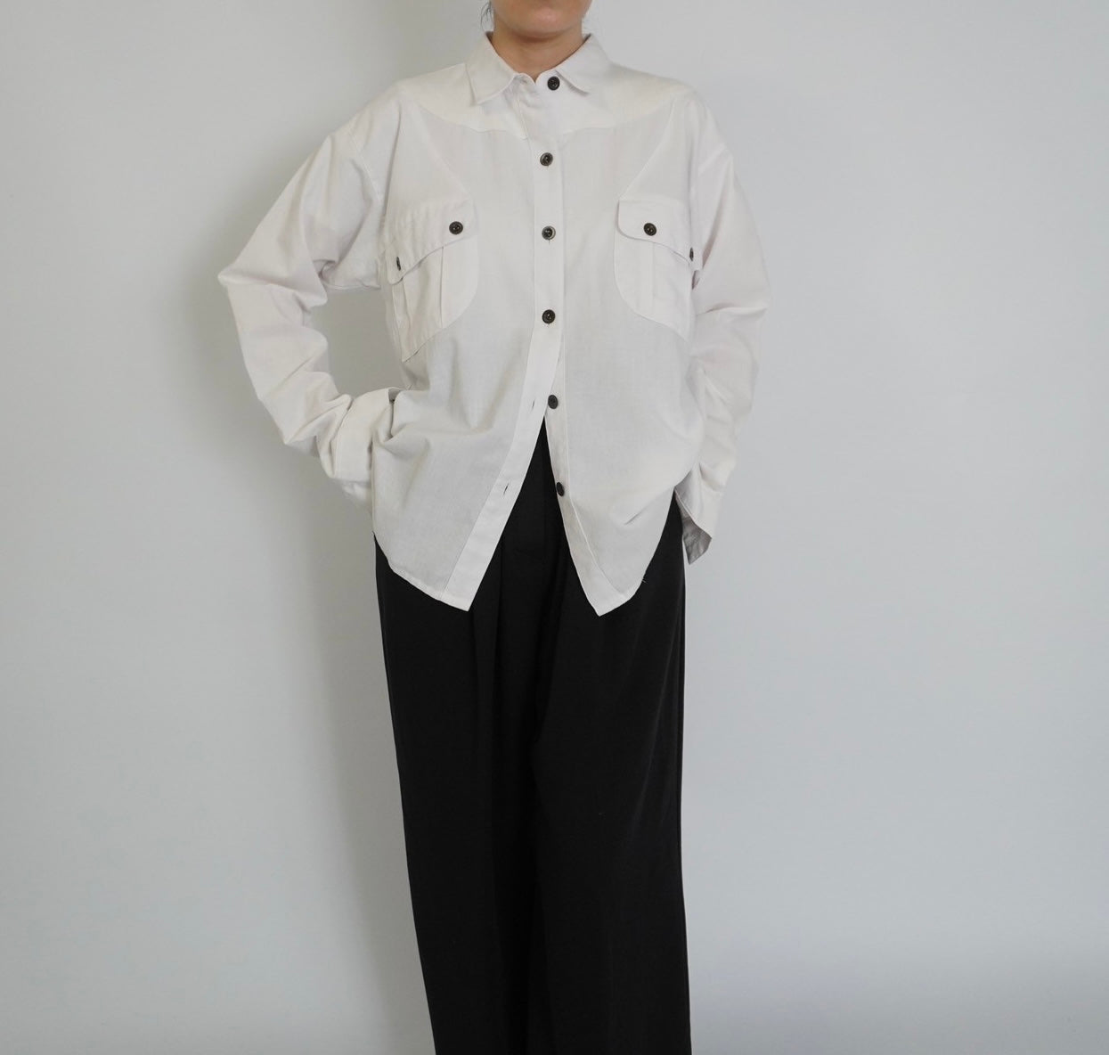 90s White Design Shirt