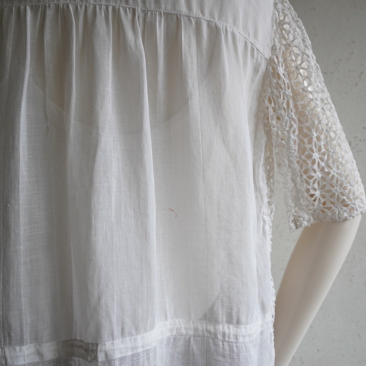 40s Eyelet Lace Shirt