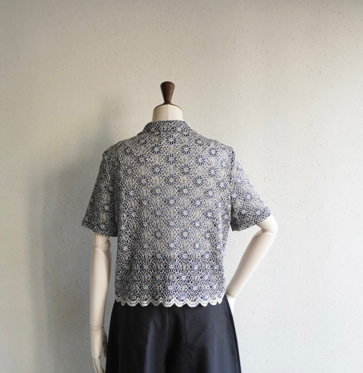 90s Lace Design Mesh Shirt