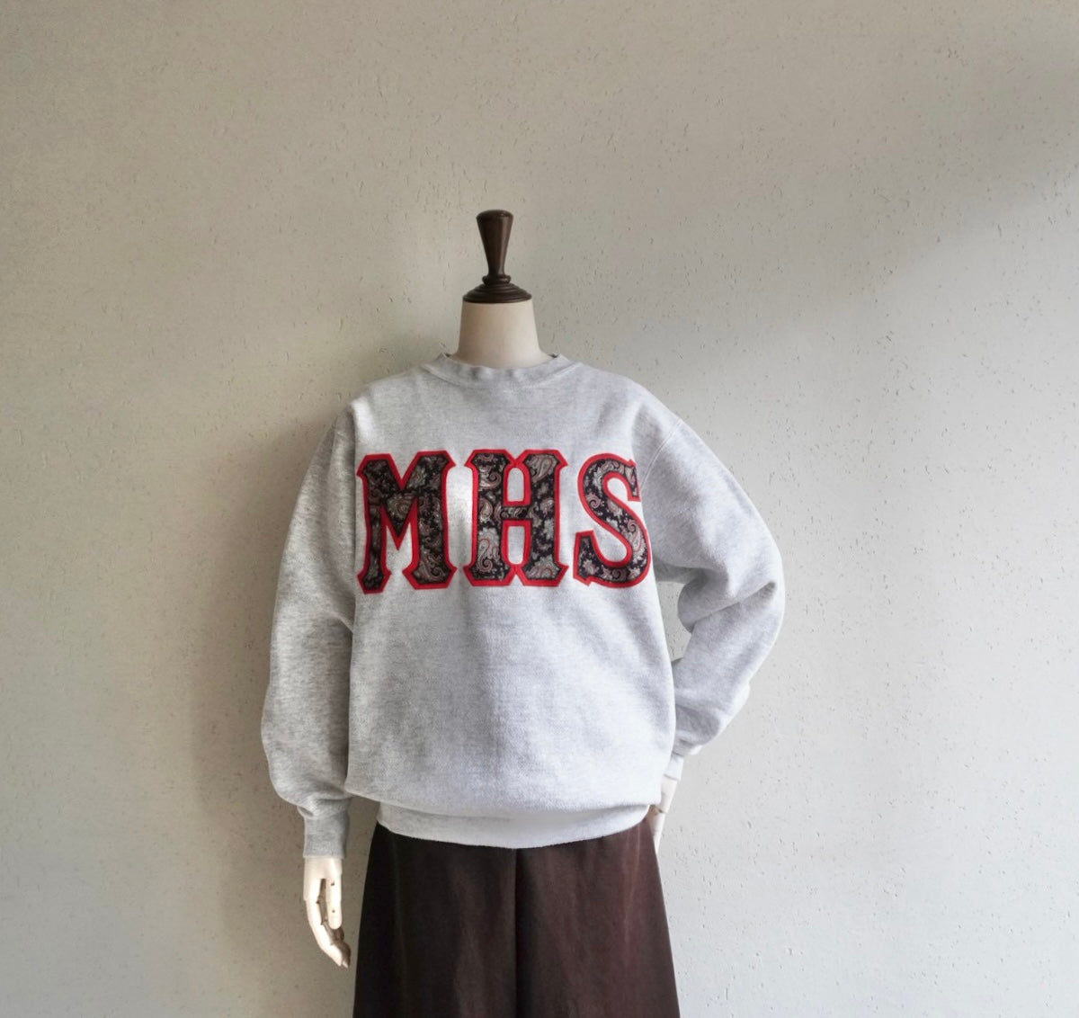 90s Embroidery Sweater Made in USA