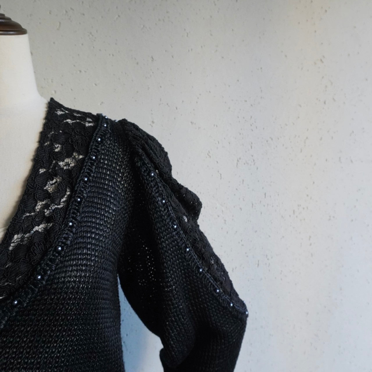 80s Black Design Knit