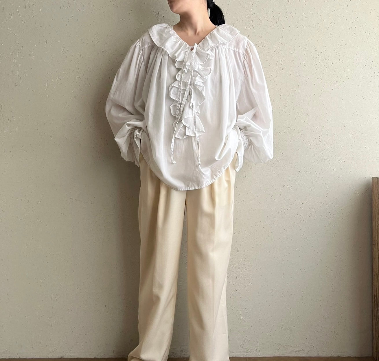 80s White Ruffle Blouse