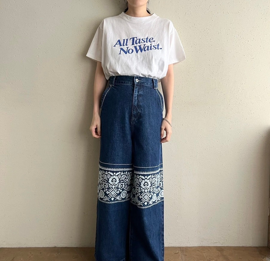 90s Printed T-shirt Made in USA
