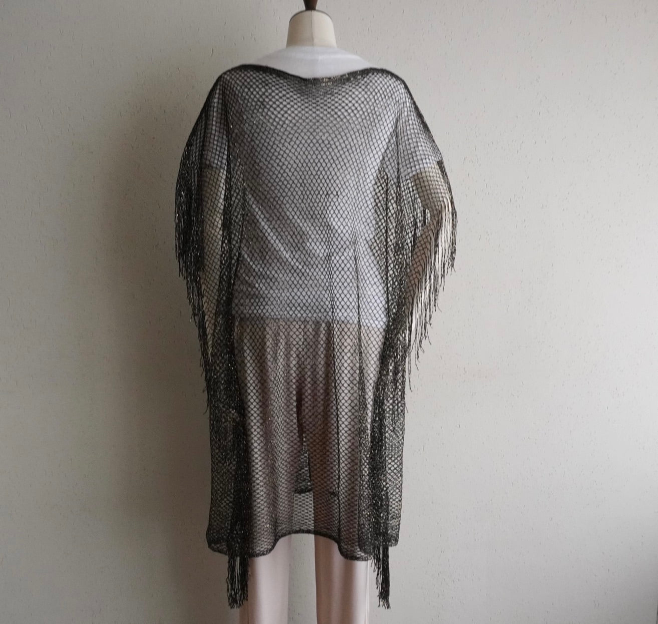 90s Black×Gold Mesh Top
