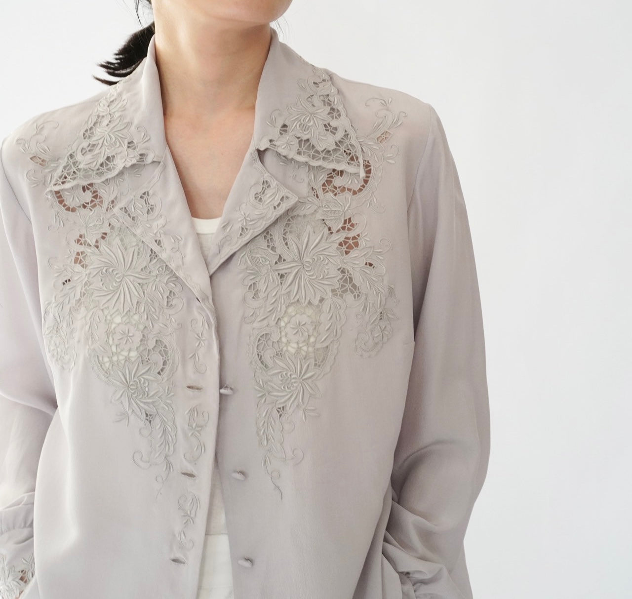 70s Hand Embroidery Silk Shirt Dead Stock