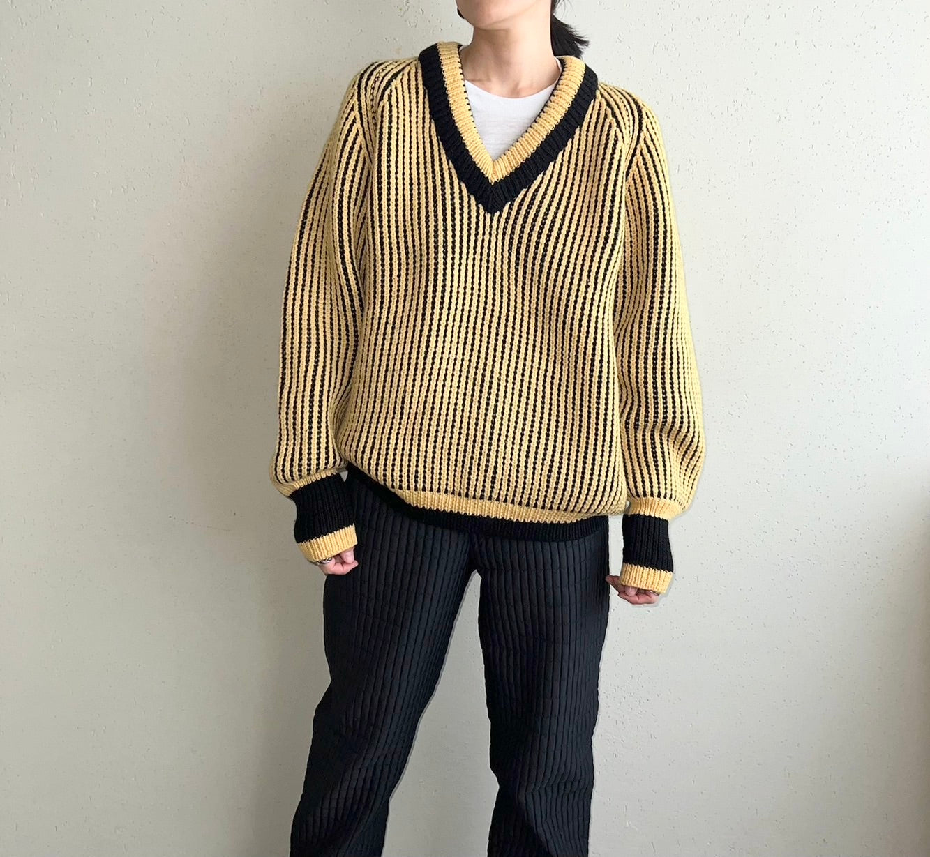 80s V-Neck Knit