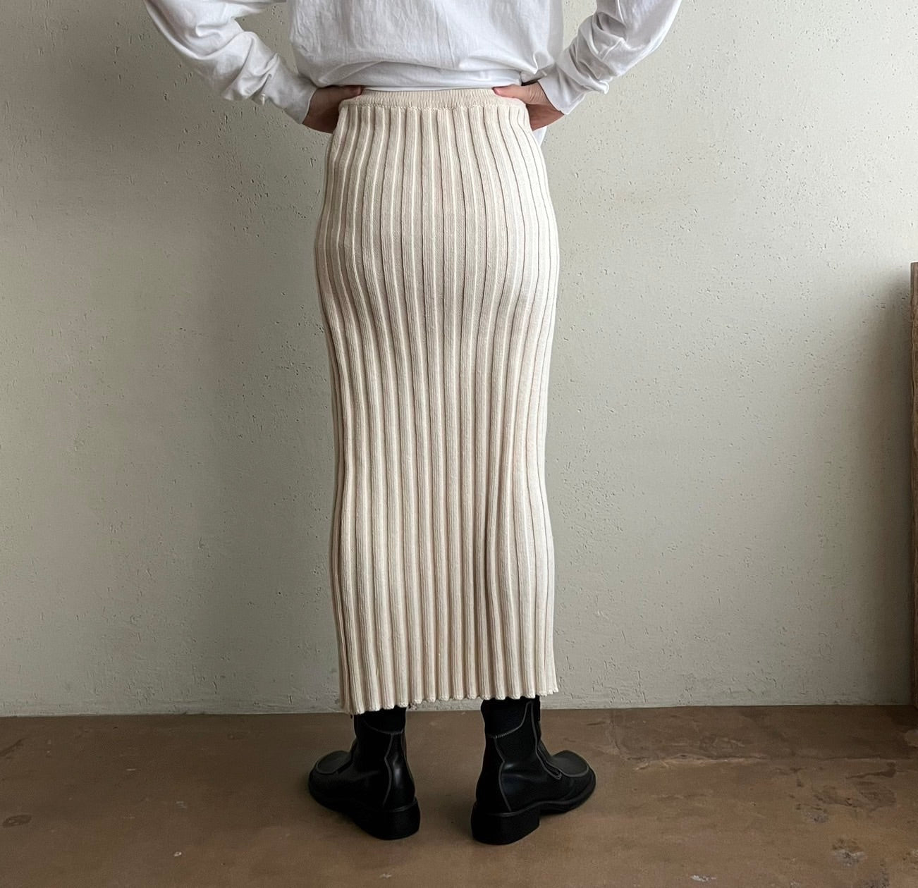 90s EURO Ribbed Skirt
