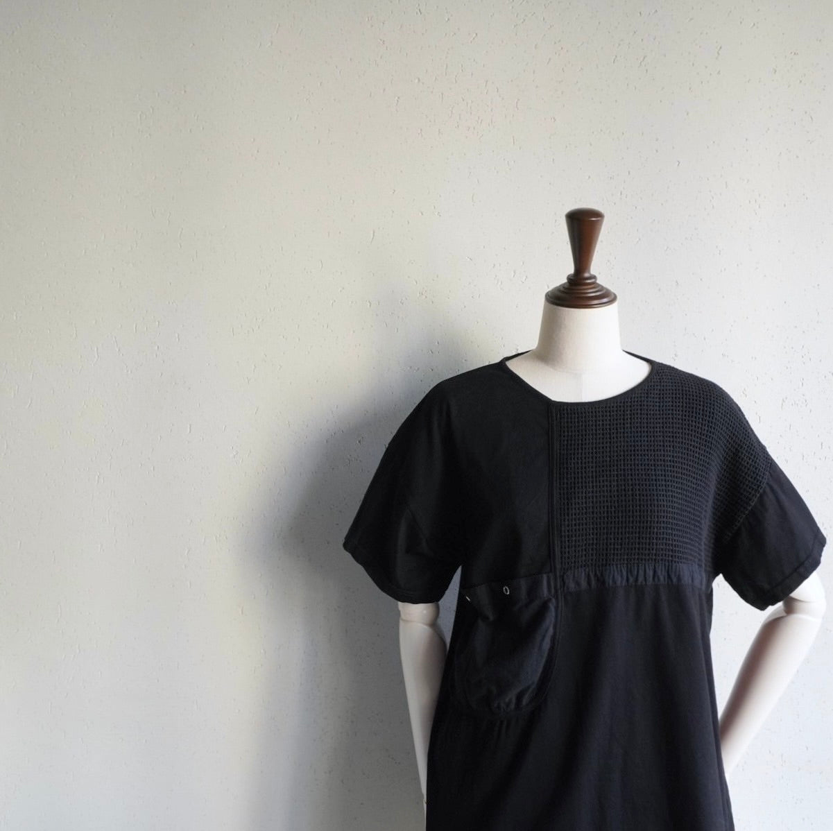90s EURO Mesh Design T-shirt