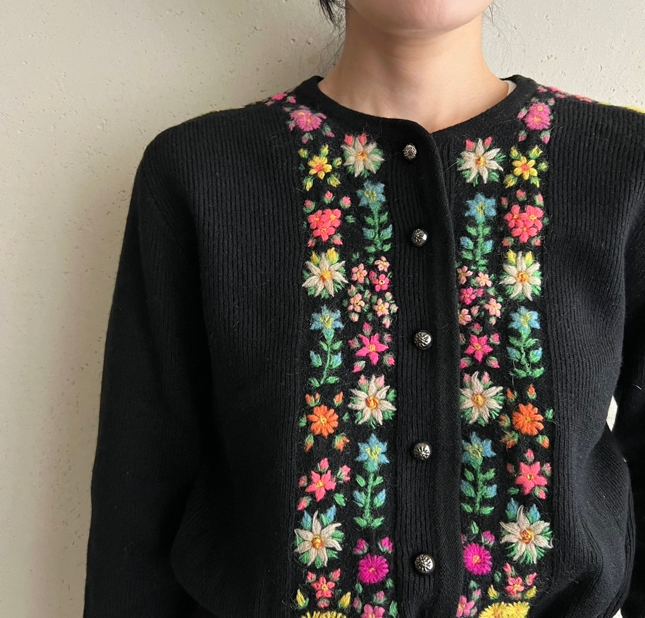 80s Embroidery Knit Cardigan