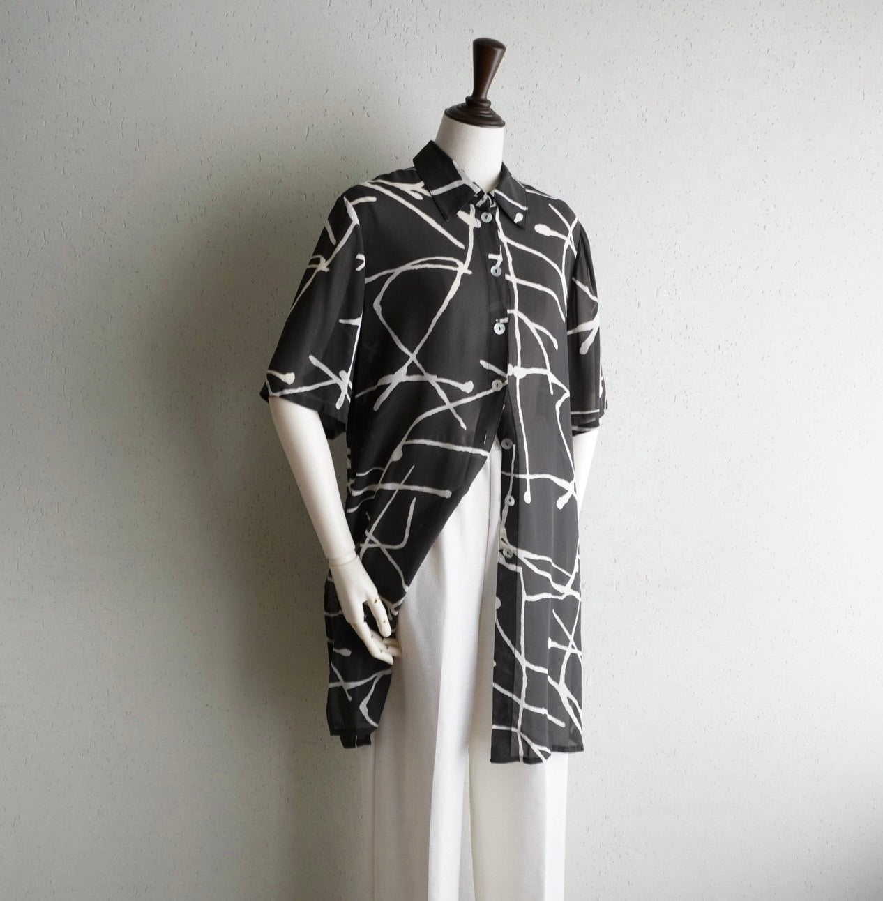 90s Sheer Printed Long Shirt