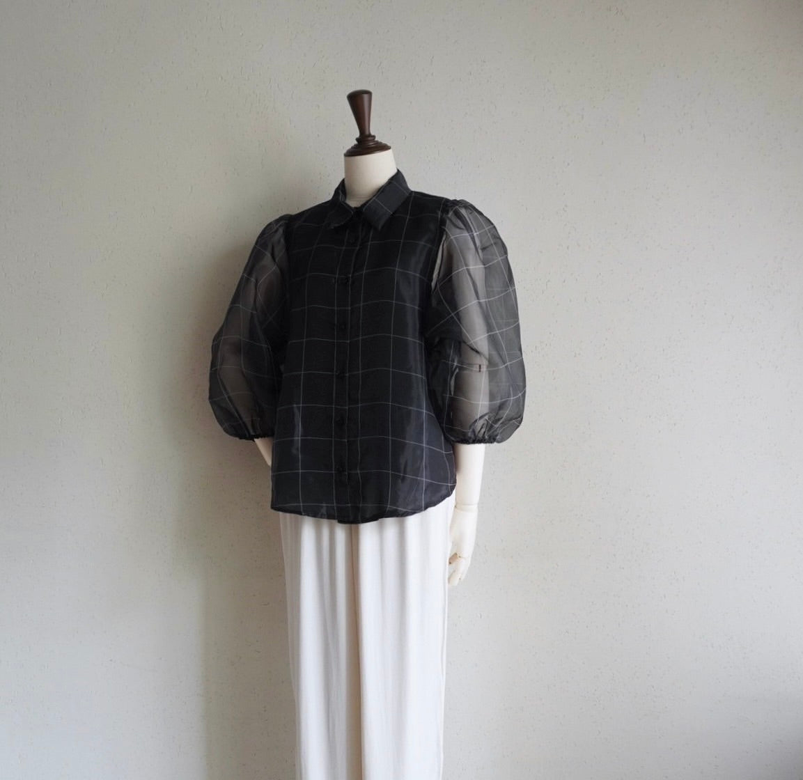 90s Black Sheer Shirt Product in Italy