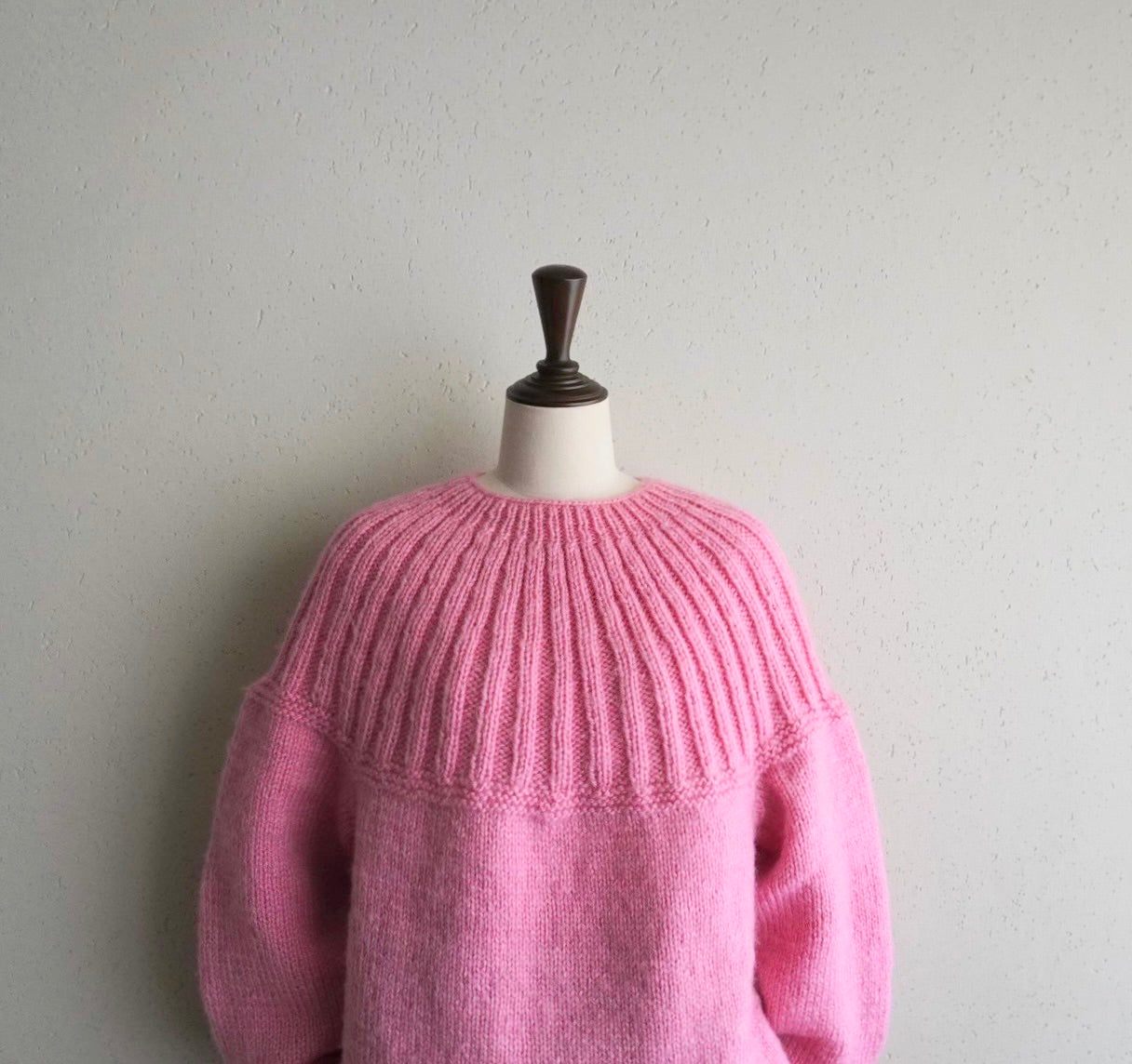 80s Ribbed Design Knit