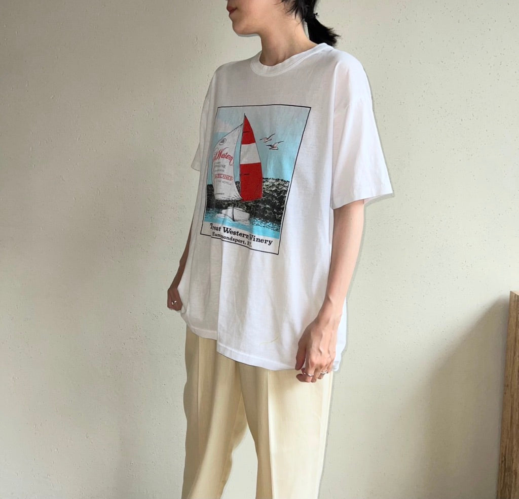 90s Printed T-shirt Made in USA