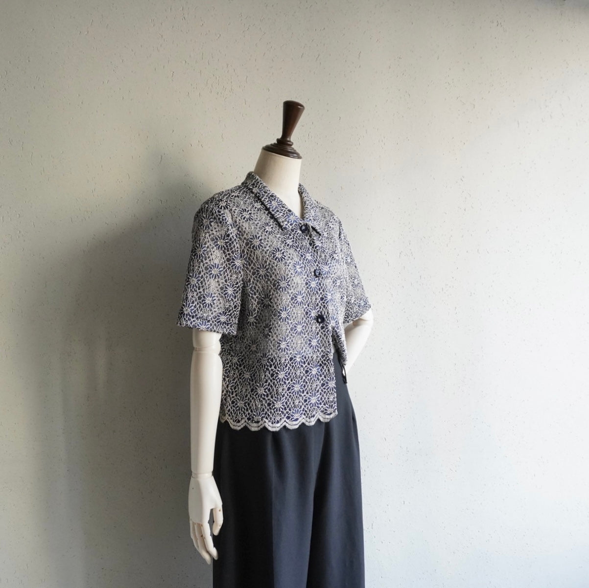 90s Lace Design Mesh Shirt