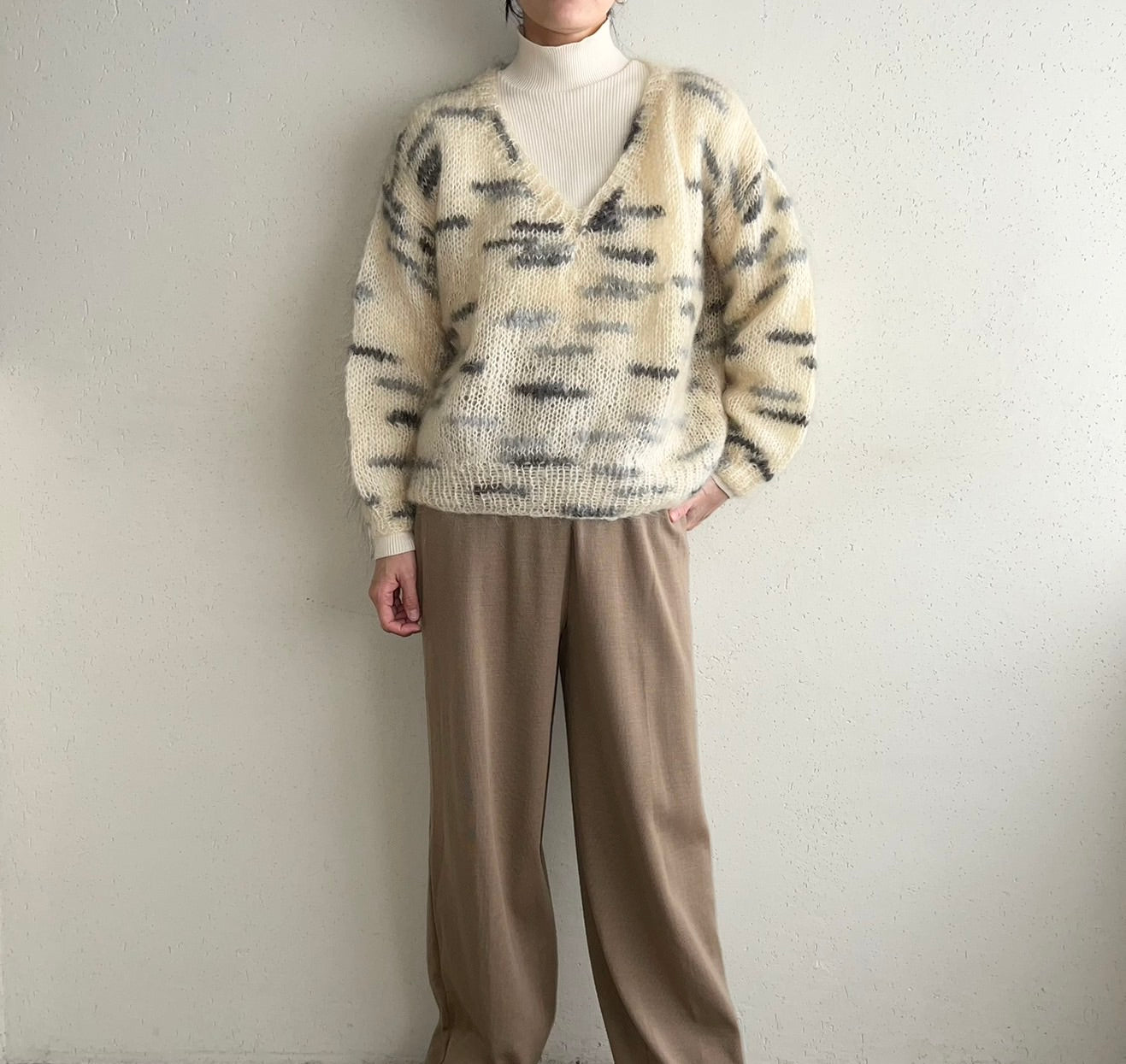 90s V Neck Knit