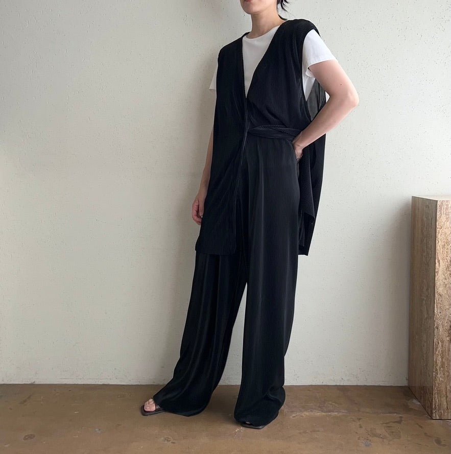 90s Pleated Design Two-Piece