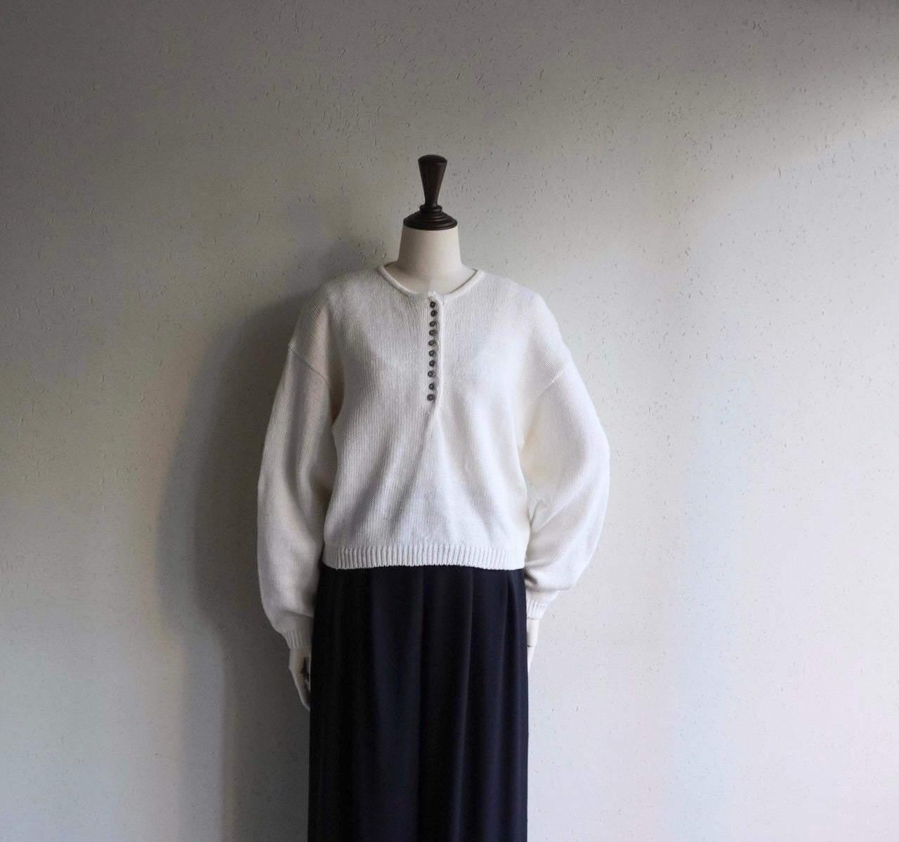 90s Light Knit Dead Stock