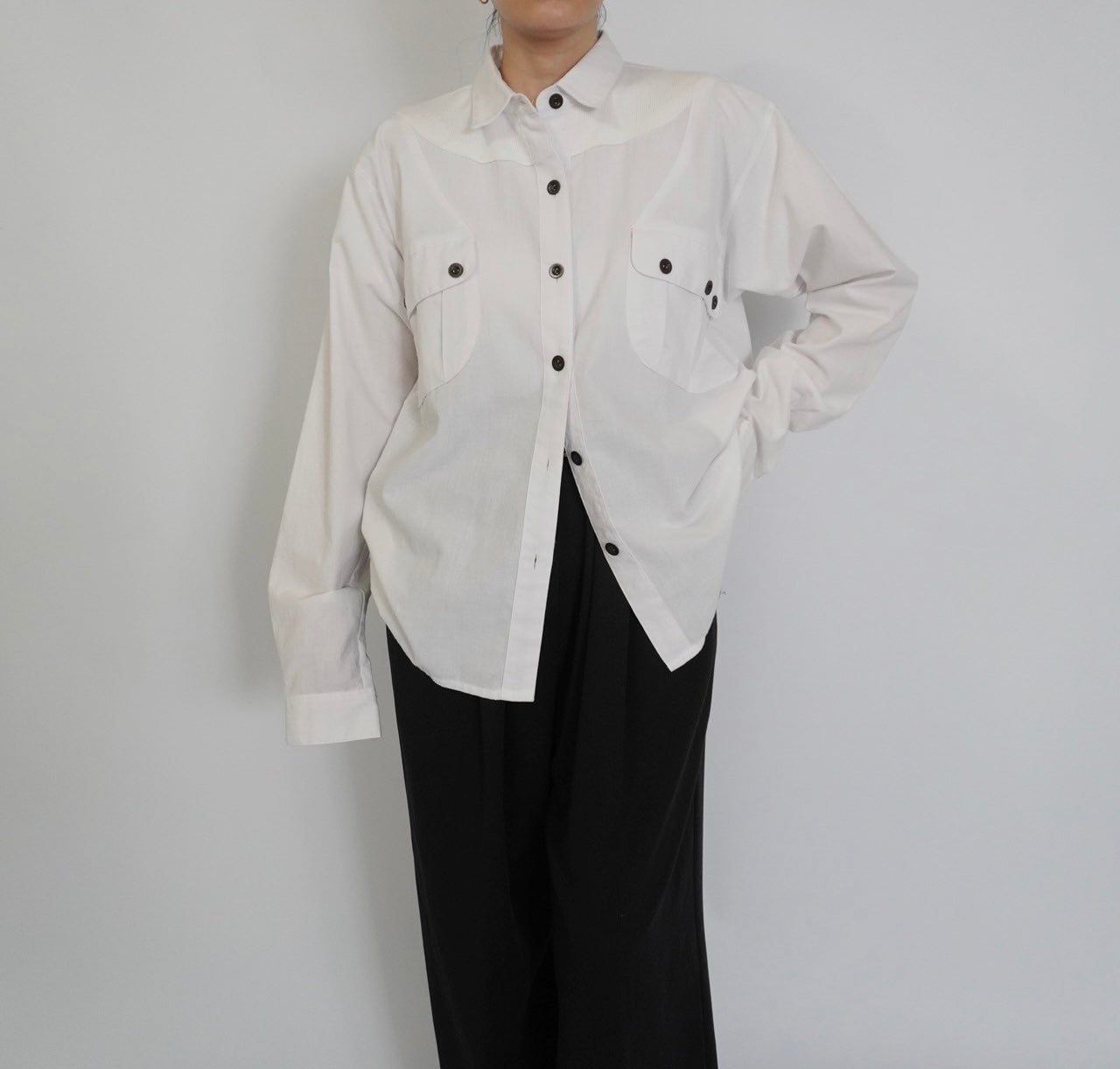 90s White Design Shirt