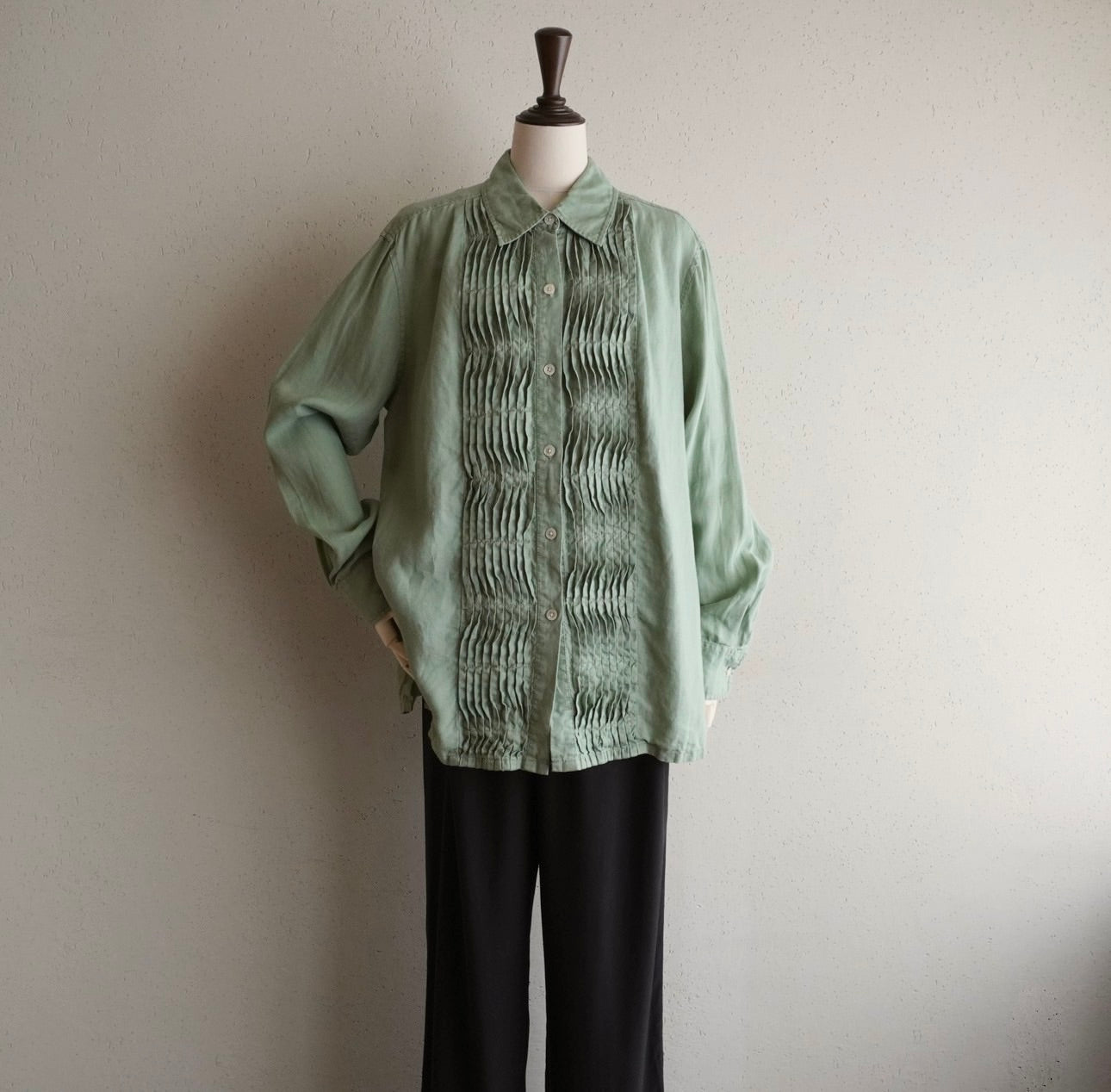90s Design Linen Shirt